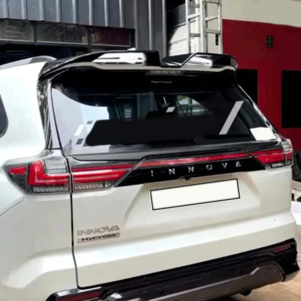 Toyota KMH Roof Spoiler – For Toyota Innova Hycross - Image 2
