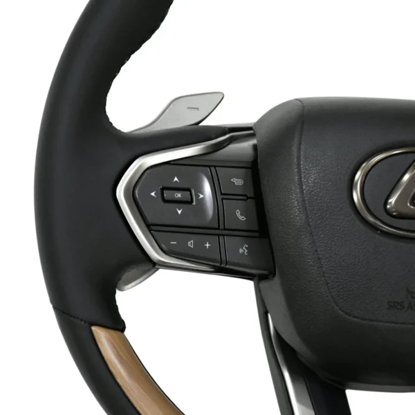 Toyota Lexus-Style Steering Wheel Upgrade – For Toyota Fortuner / Crysta / Hilux - Image 6