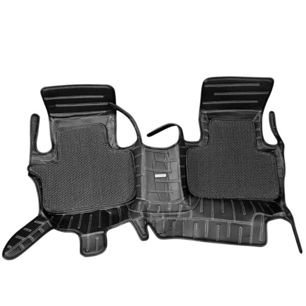 Tata Motors Top Gear 4D Rody HC Leatherite Car Mats for Tata Safari(2nd Gen) 6 AT- Black(HC-Silver/Black) - Image 3