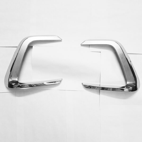 Toyota KMH Rear Reflector Chrome for Toyota Hycross/Invicto