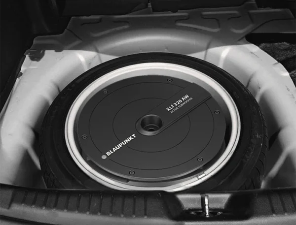 Blaupunkt XLF 320 AW 11" Spare Tyre Active Subwoofer Enclosure (320W RMS 420W Peak) - Image 2